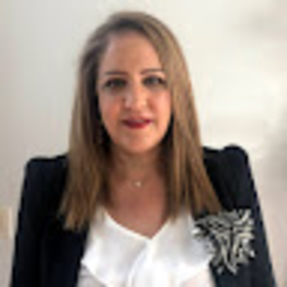 Meet your Posher, Nelly naime